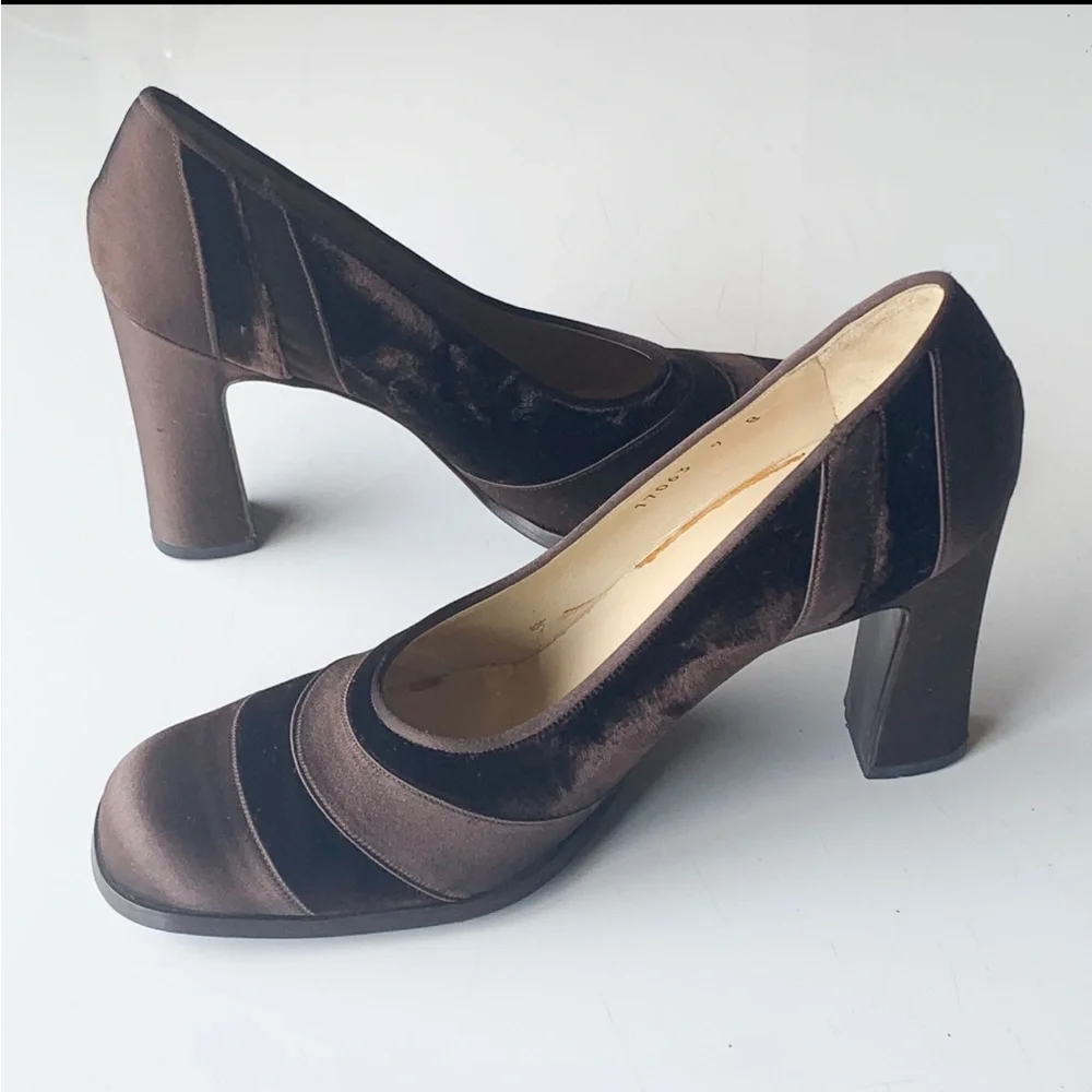 BOTTEGA VENETA Brown satin pump Size 9 - Picture 3 of 9